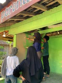 Revitalisasi Pos Ronda Dusun Ngandong RT 11 dan 12